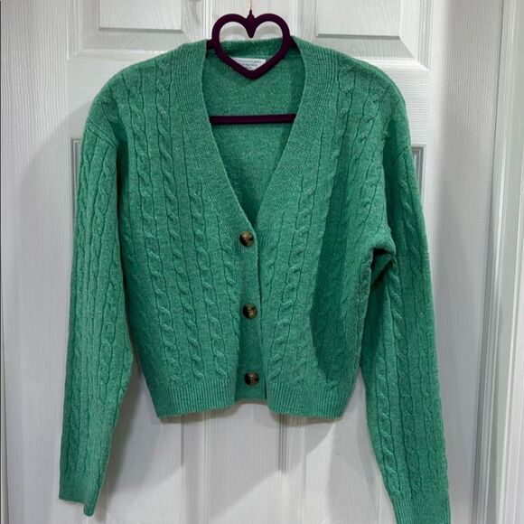 Primark Green Cable Knit Cropped Sweater - Picture 1 of 5
